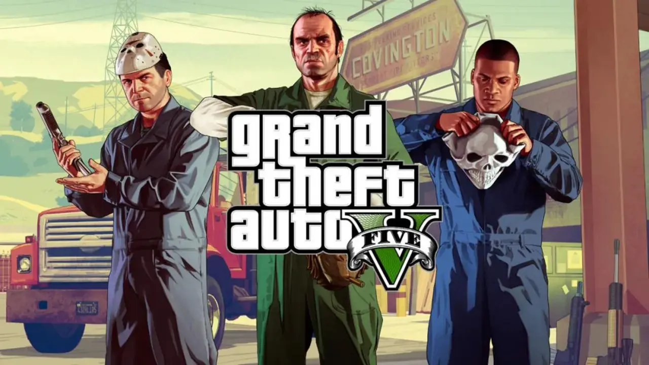 Los tres protagonistas de GTA 5, listos para el lanzamiento del juego, con máscaras y armas.