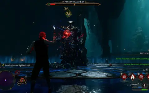 Un mago se enfrenta a un guardián en la prueba de Percival Rackham. El guardián tiene un orbe brillante en el pecho.
