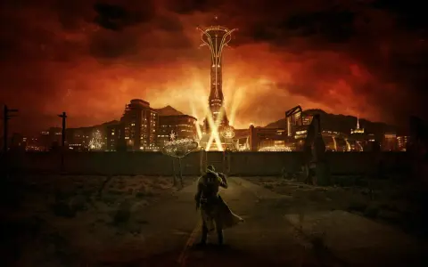 Un personaje solitario se enfrenta a la imponente silueta de New Vegas, con el Lucky 38 brillando. Una visión de **Fallout New Vegas Remastered**.