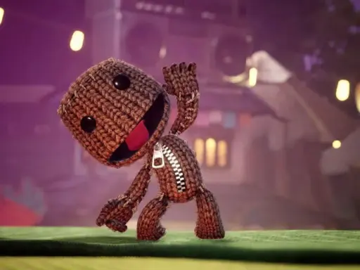Sackboy saluda en un mundo de fantasía, perfecto para juegos multijugador PS5. ¡Aventuras creativas te esperan!