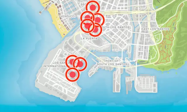 Mapa de Los Santos con círculos rojos marcando ubicaciones para saltos acrobáticos en GTA 5.